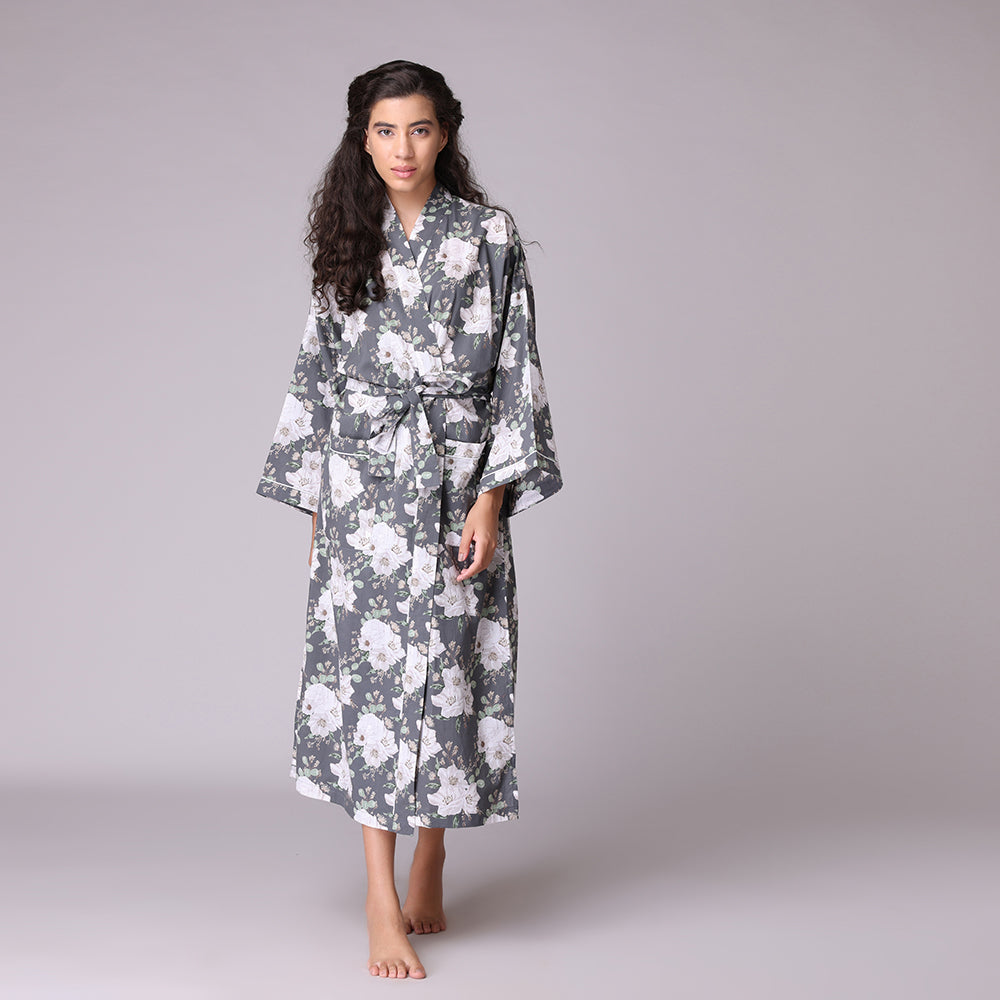 Kusaibi Robe Juliana Robe – Kochi Stores